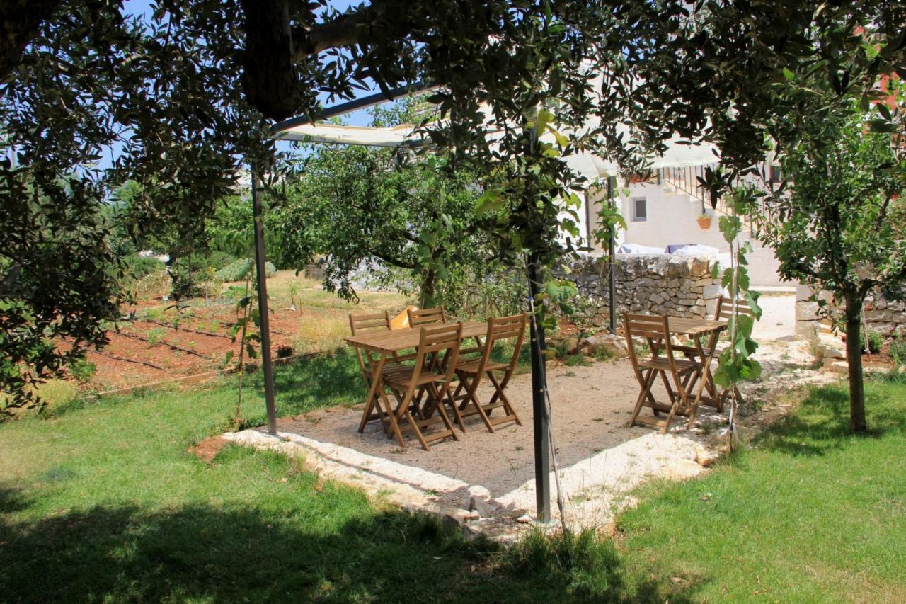 تْشيستيرنِنو Masseria Trulli Sull'Aia المظهر الخارجي الصورة
